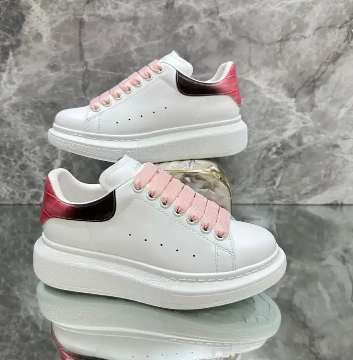 hype Moncler Sneakers