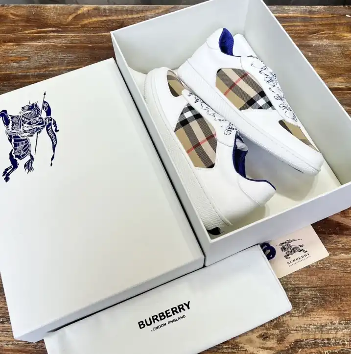 hype Burberry Sneakers