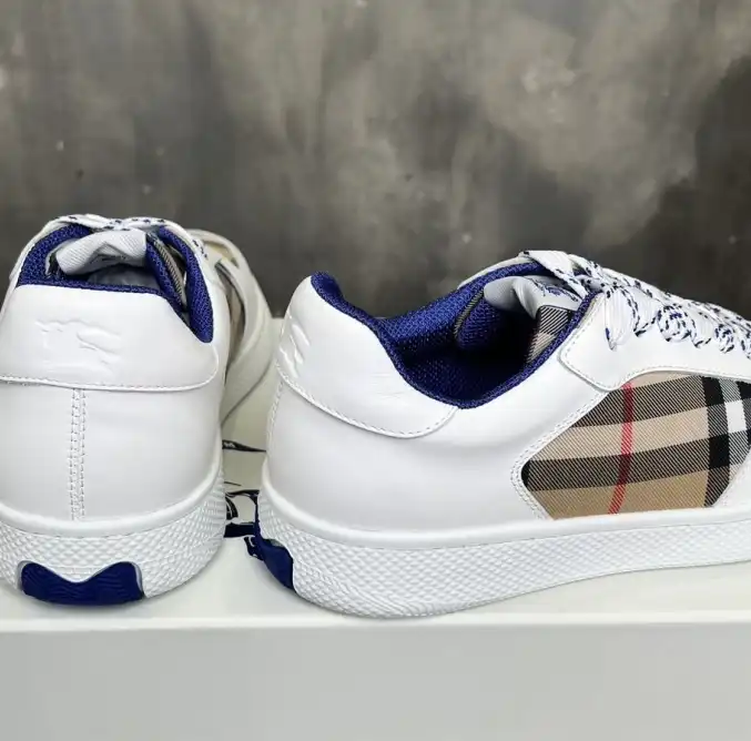 hype Burberry Sneakers