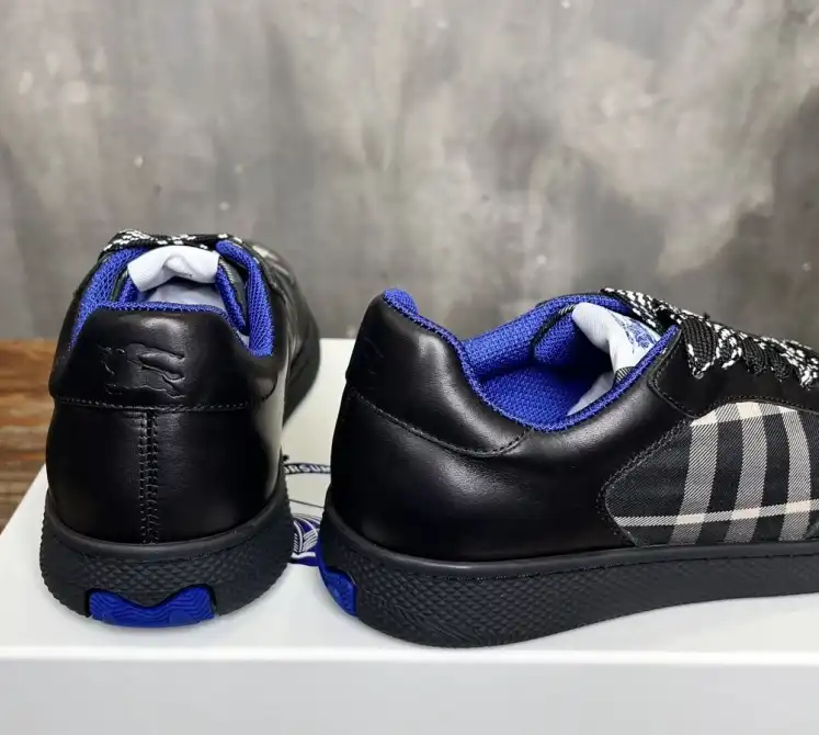 hype Burberry Sneakers