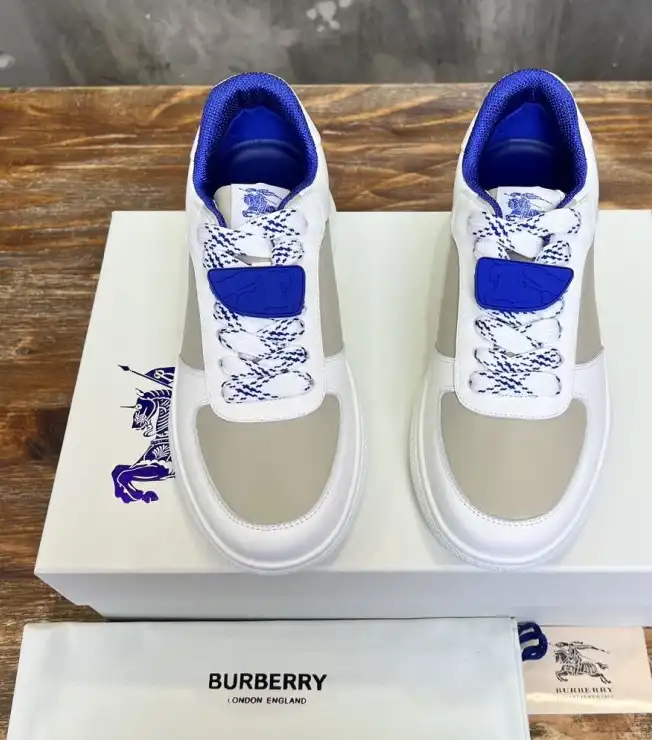 hype Burberry Sneakers