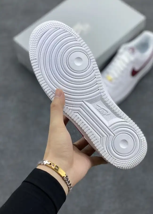 hype Nike Sneakers