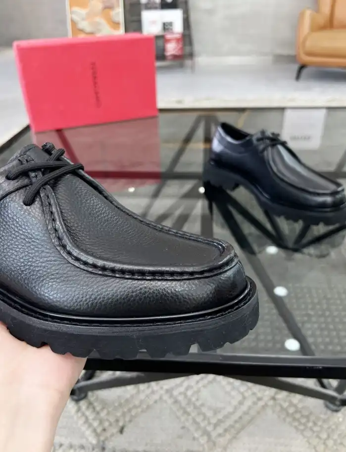 hype Ferragamo Leather Shoes