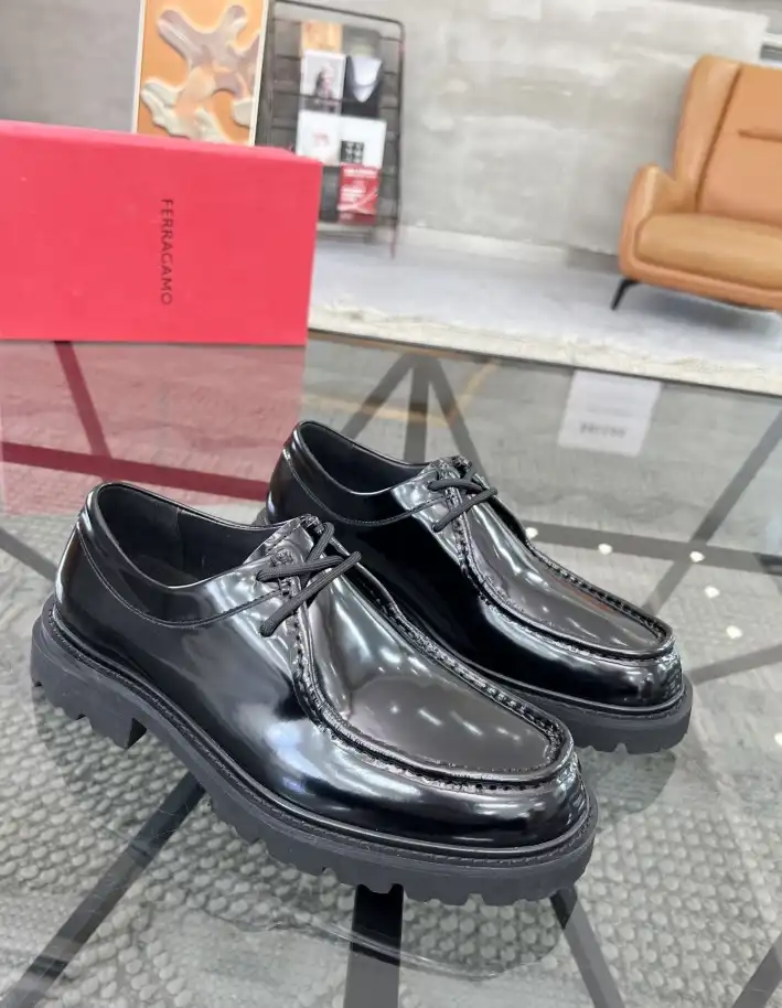 hype Ferragamo Leather Shoes