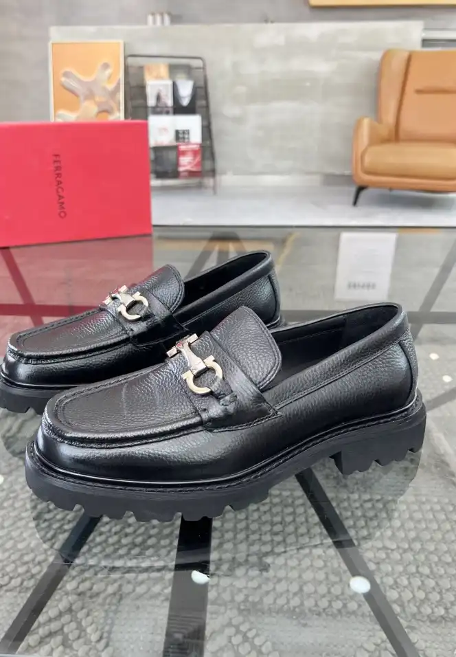 hype Ferragamo Leather Shoes