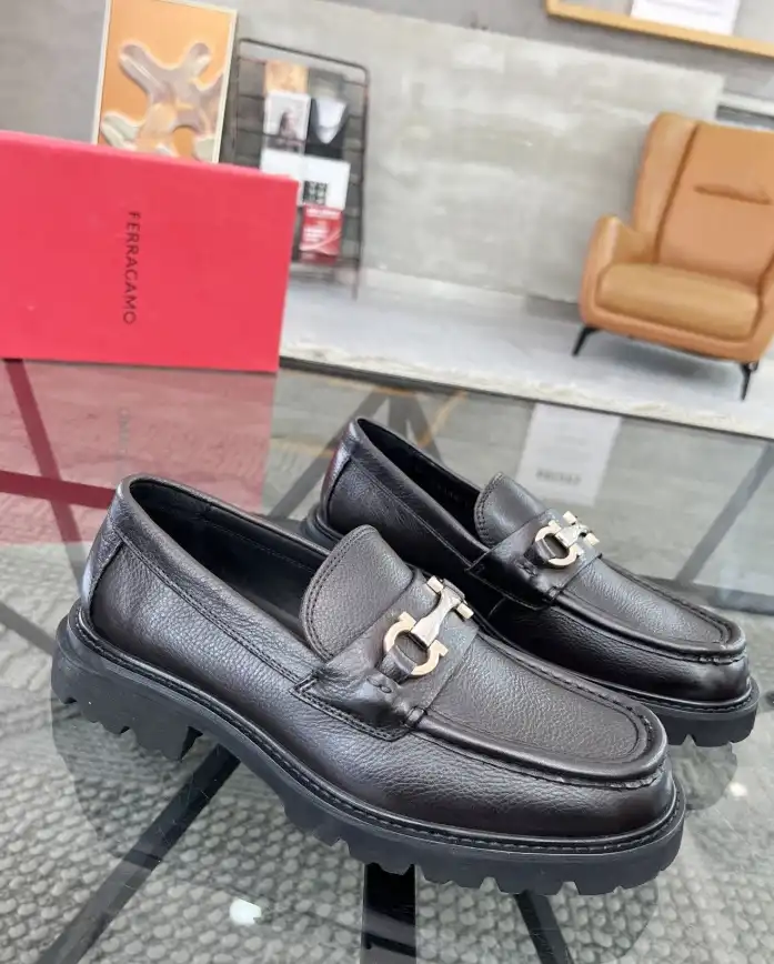 hype Ferragamo Leather Shoes