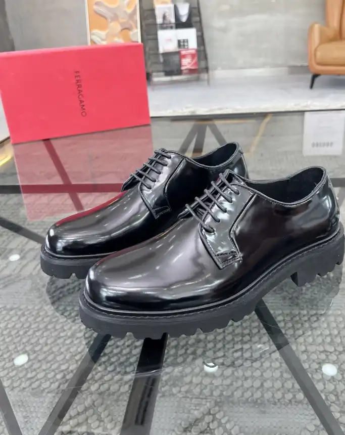 hype Ferragamo Leather Shoes