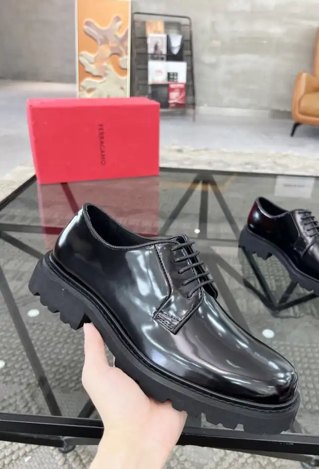 hype Ferragamo Leather Shoes