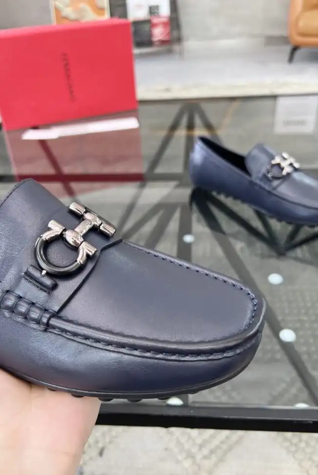 hype Ferragamo Leather Shoes