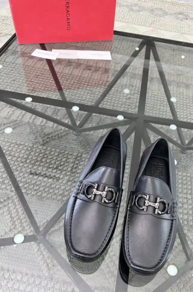 hype Ferragamo Leather Shoes