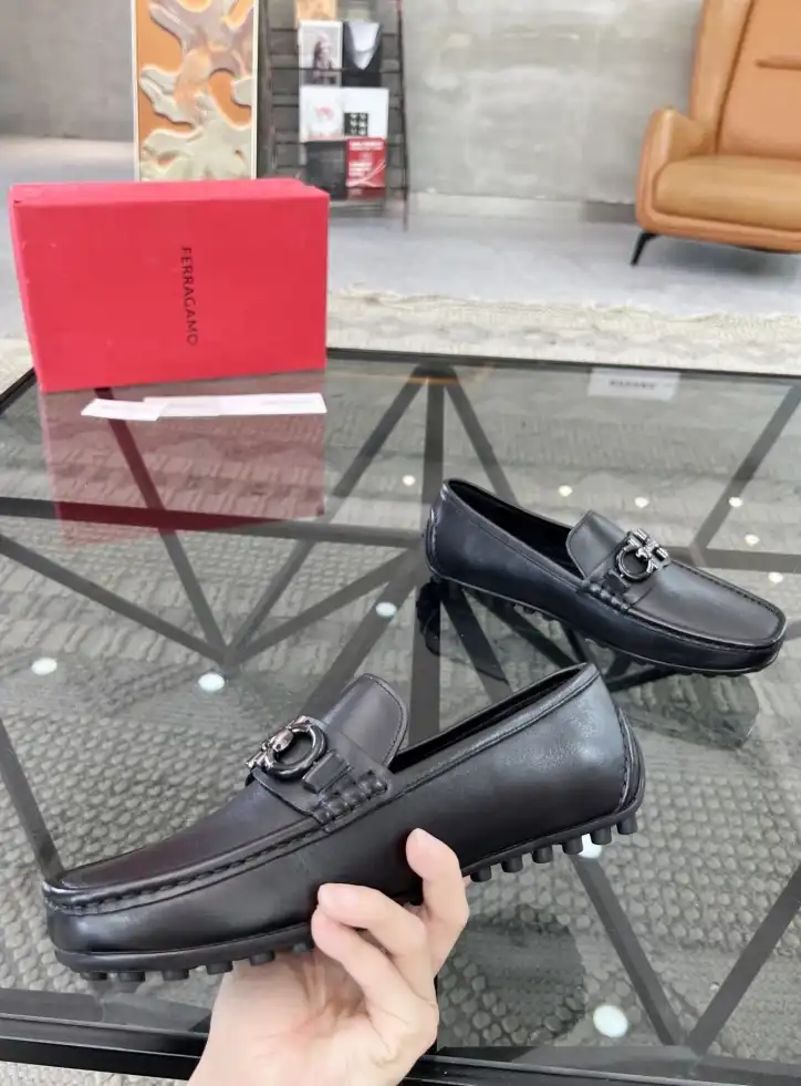 hype Ferragamo Leather Shoes