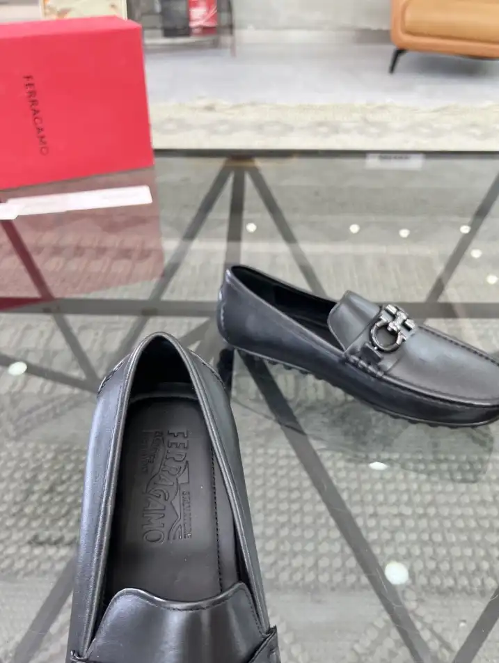 hype Ferragamo Leather Shoes