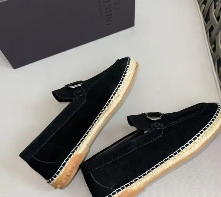 hype Valentino Leather Shoes