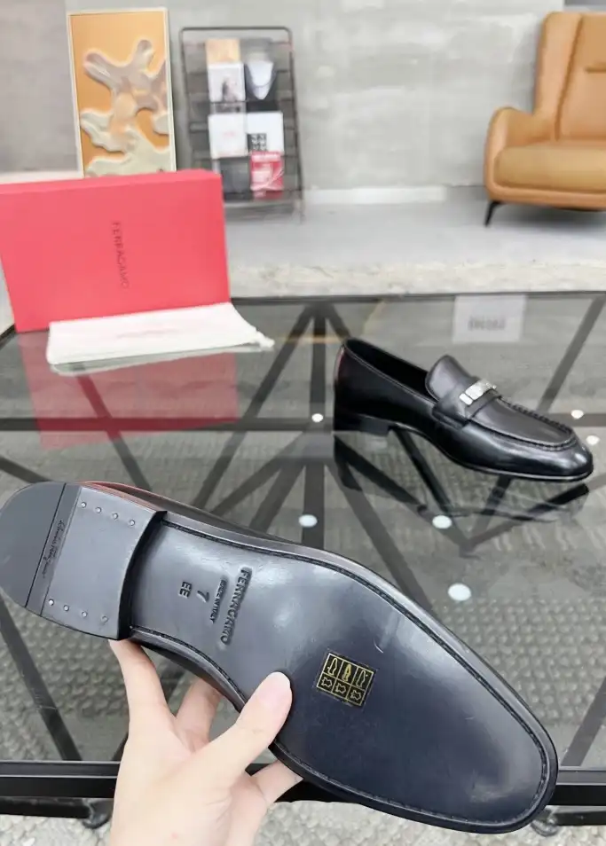 hype Ferragamo Leather Shoes