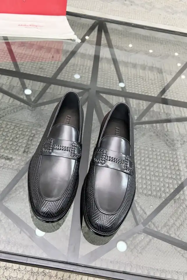 hype Ferragamo Leather Shoes