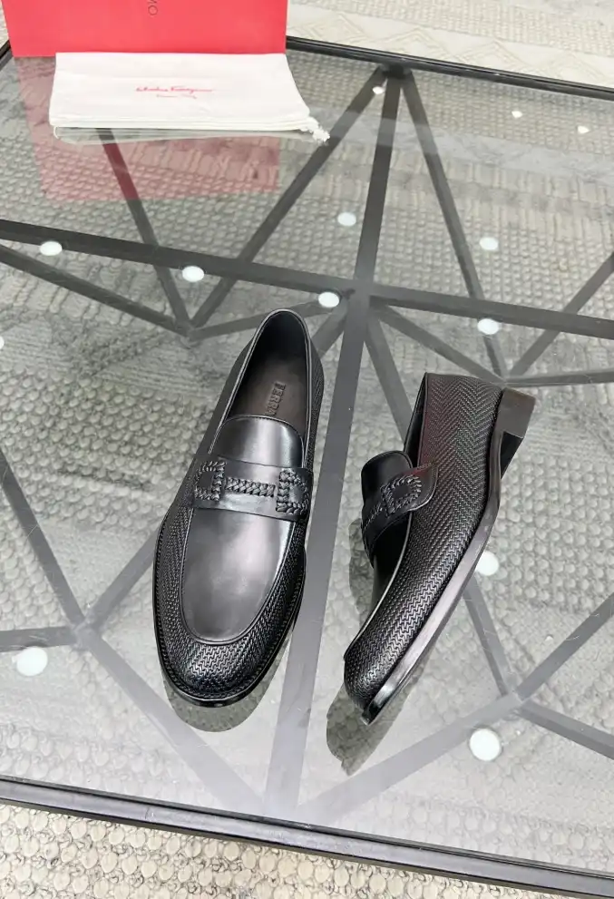 hype Ferragamo Leather Shoes