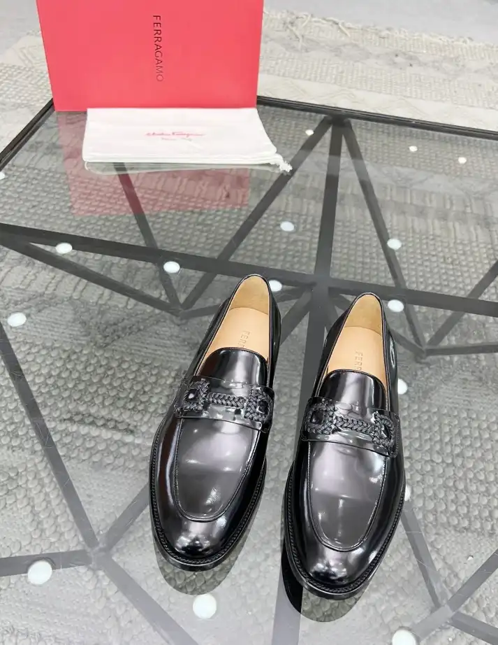 hype Ferragamo Leather Shoes