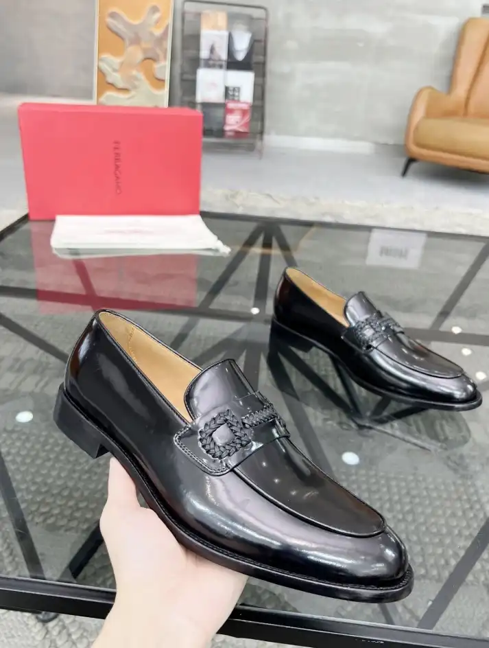 hype Ferragamo Leather Shoes