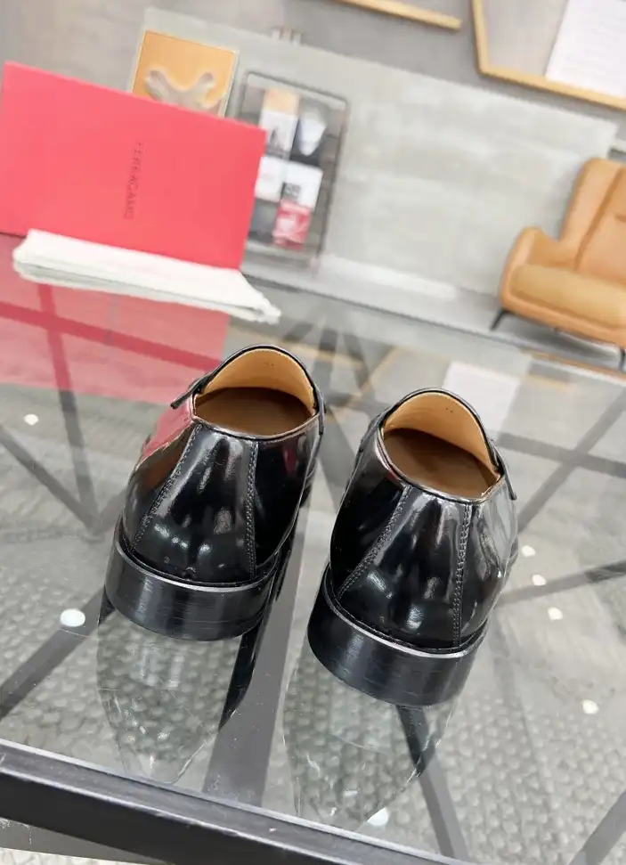 hype Ferragamo Leather Shoes