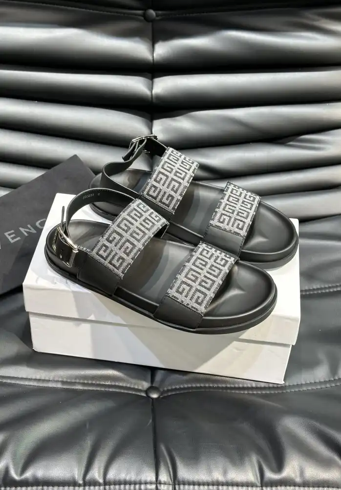 hype Givenchy Sandals