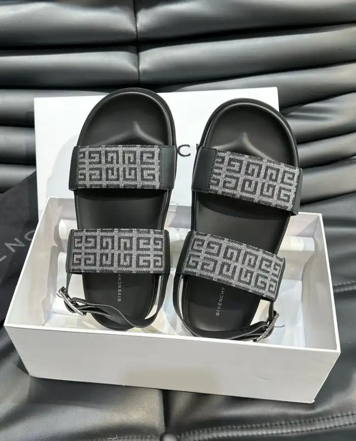 hype Givenchy Sandals