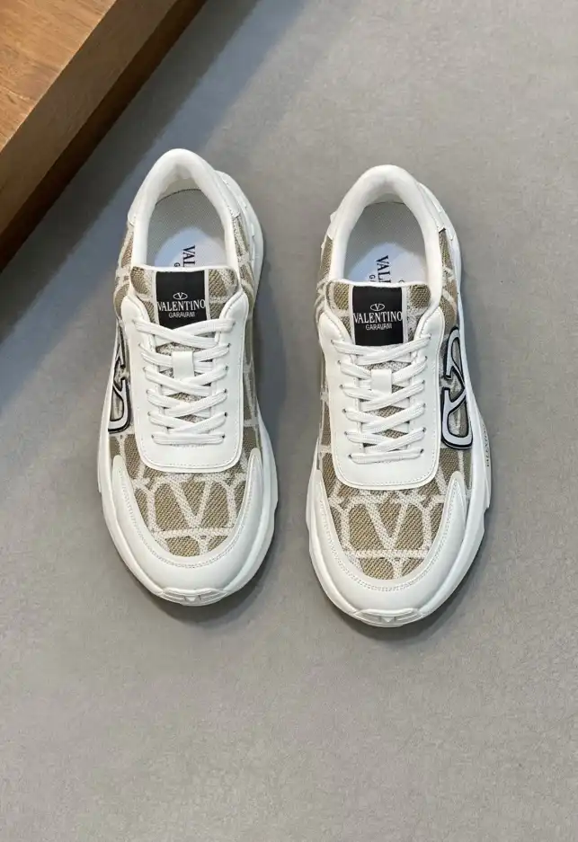 hype Valentino Casual Shoes