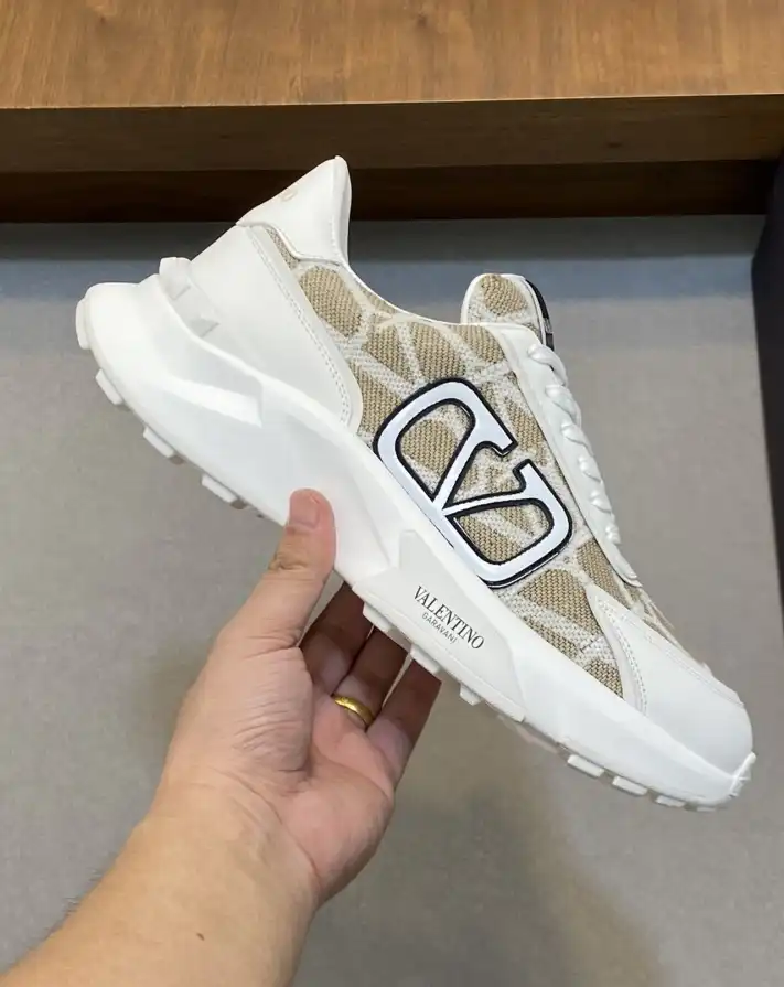 hype Valentino Casual Shoes