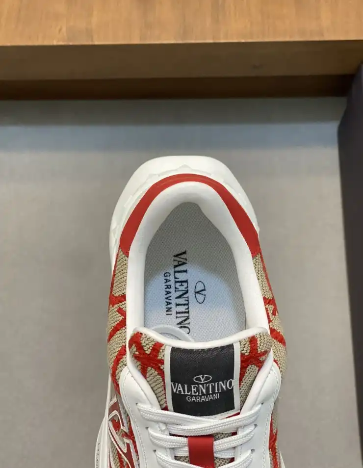 hype Valentino Casual Shoes