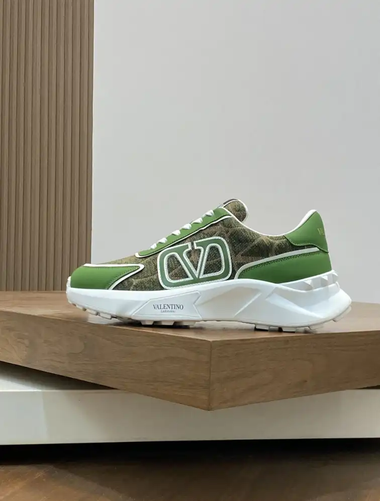 hype Valentino Casual Shoes