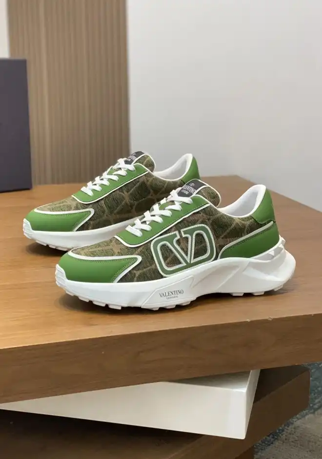 hype Valentino Casual Shoes