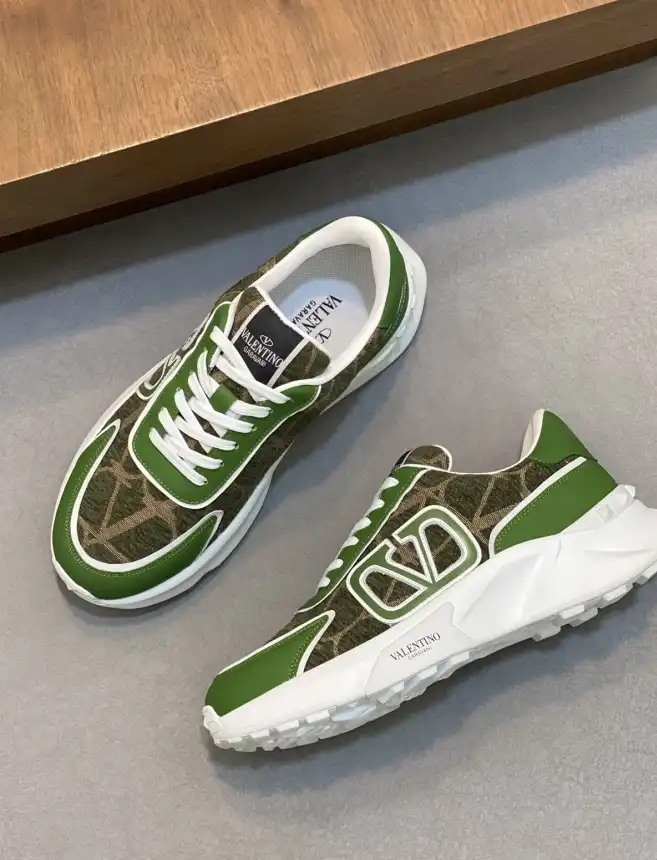 hype Valentino Casual Shoes