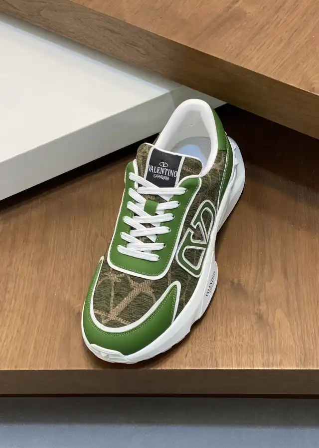 hype Valentino Casual Shoes