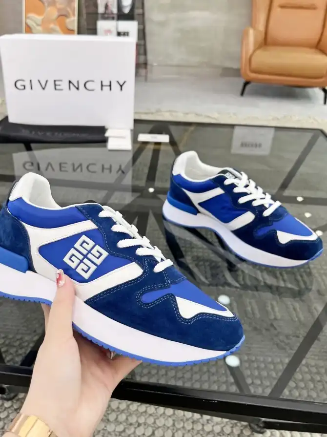 hype Givenchy Sneakers