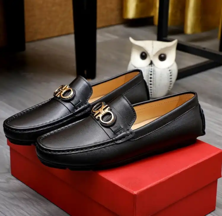 hype Ferragamo Leather Shoes