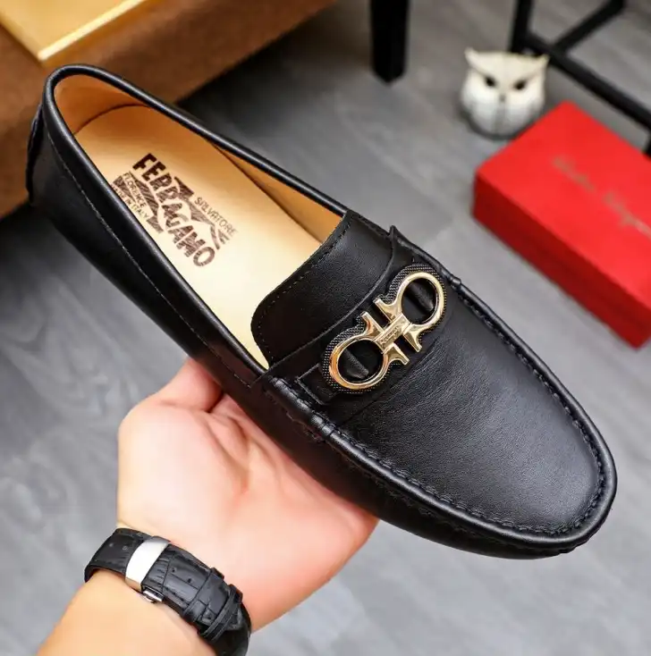 hype Ferragamo Leather Shoes