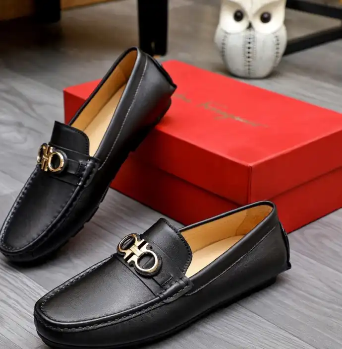 hype Ferragamo Leather Shoes