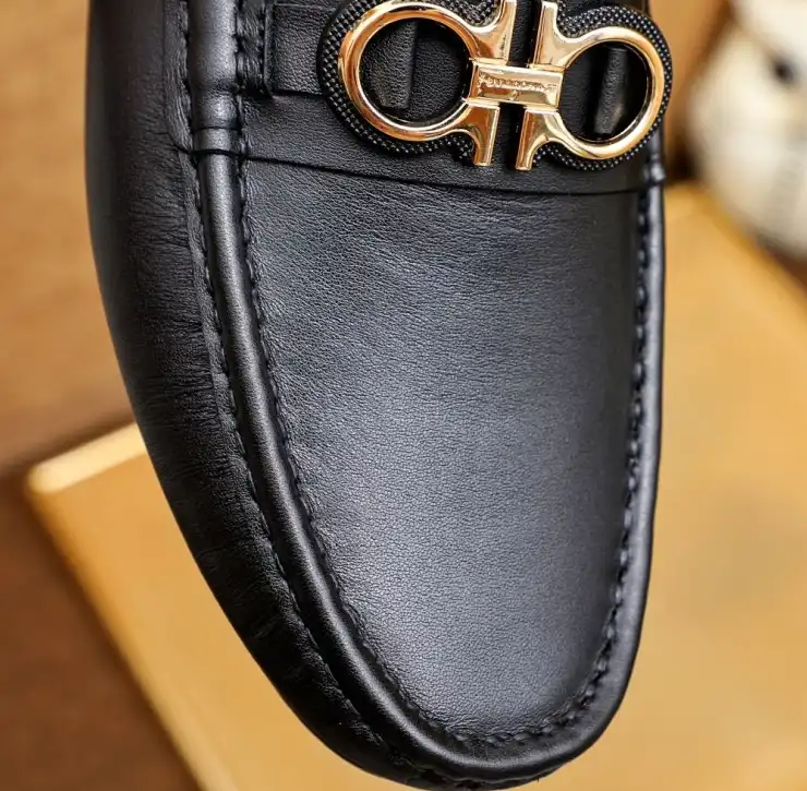 hype Ferragamo Leather Shoes