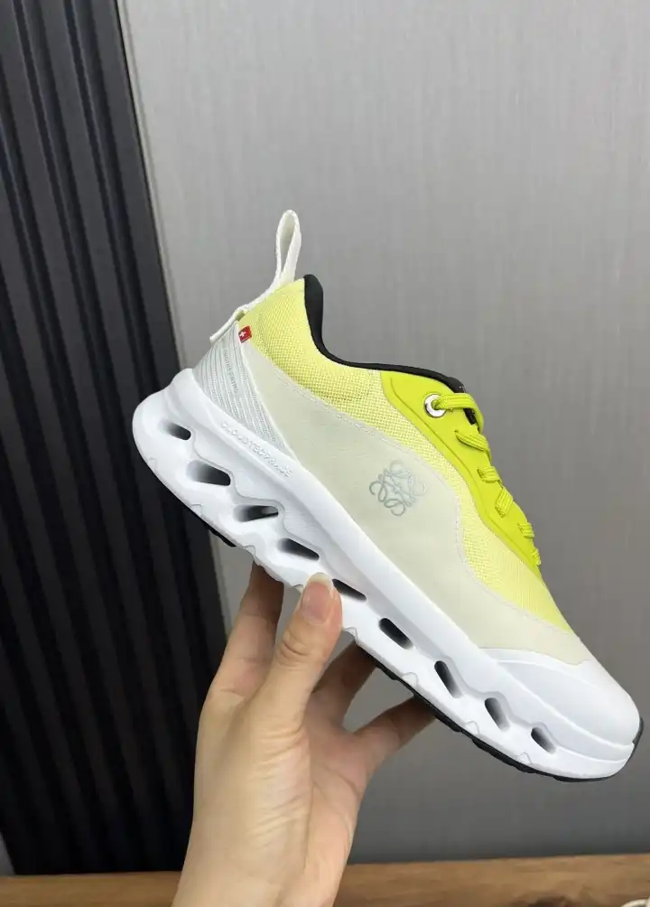 hype Loewe Sneakers