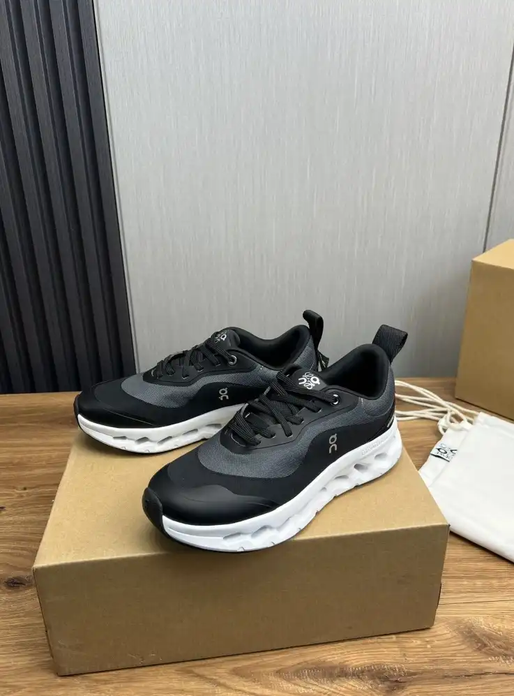 hype Loewe Sneakers