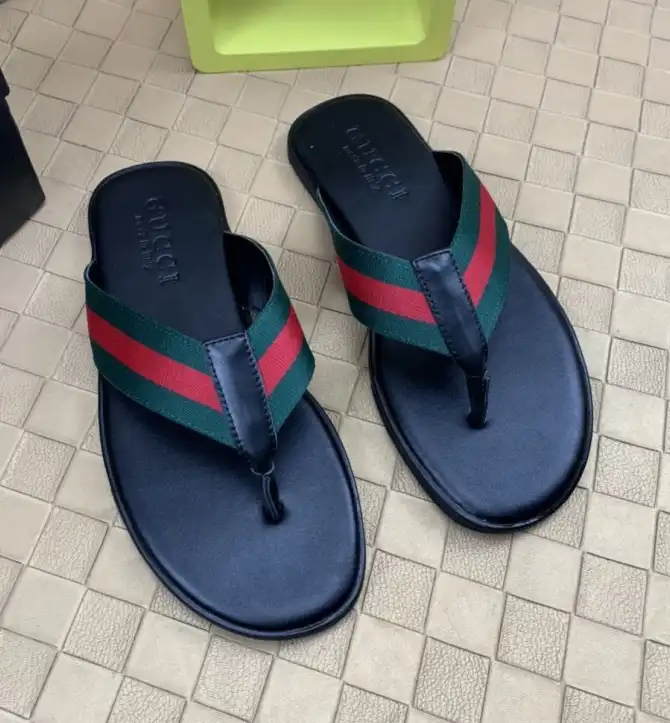 hype Gucci Slippers