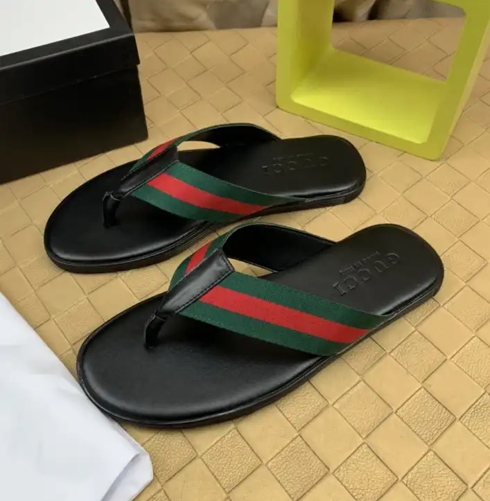 hype Gucci Slippers