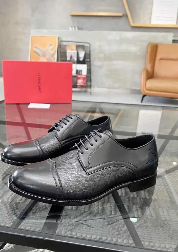 hype Ferragamo Leather Shoes