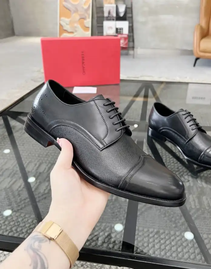 hype Ferragamo Leather Shoes