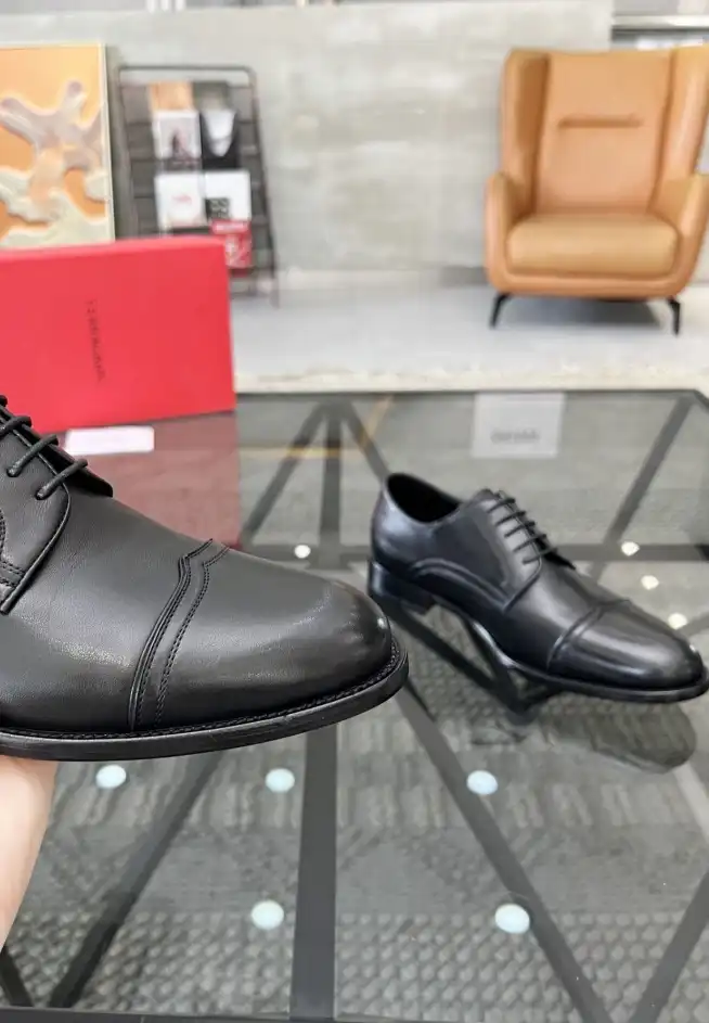 hype Ferragamo Leather Shoes