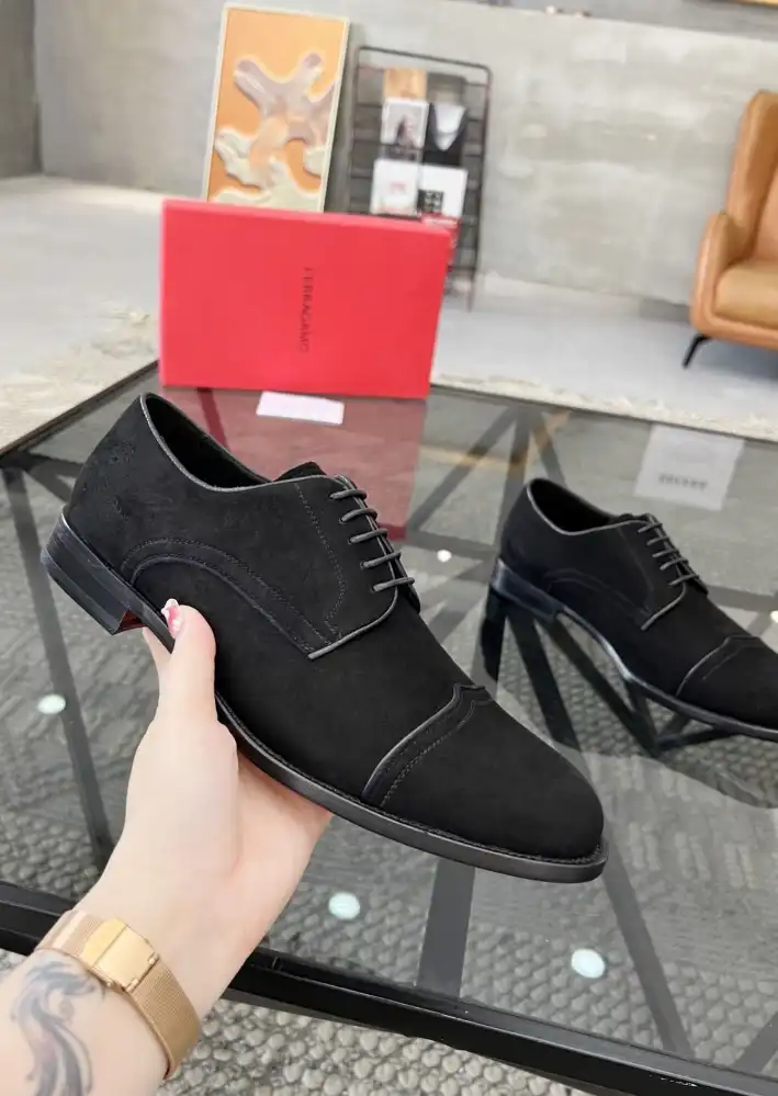 hype Ferragamo Leather Shoes