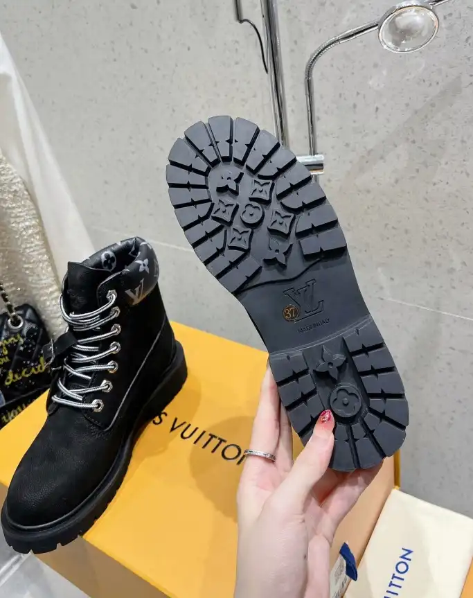 hype LV Boots