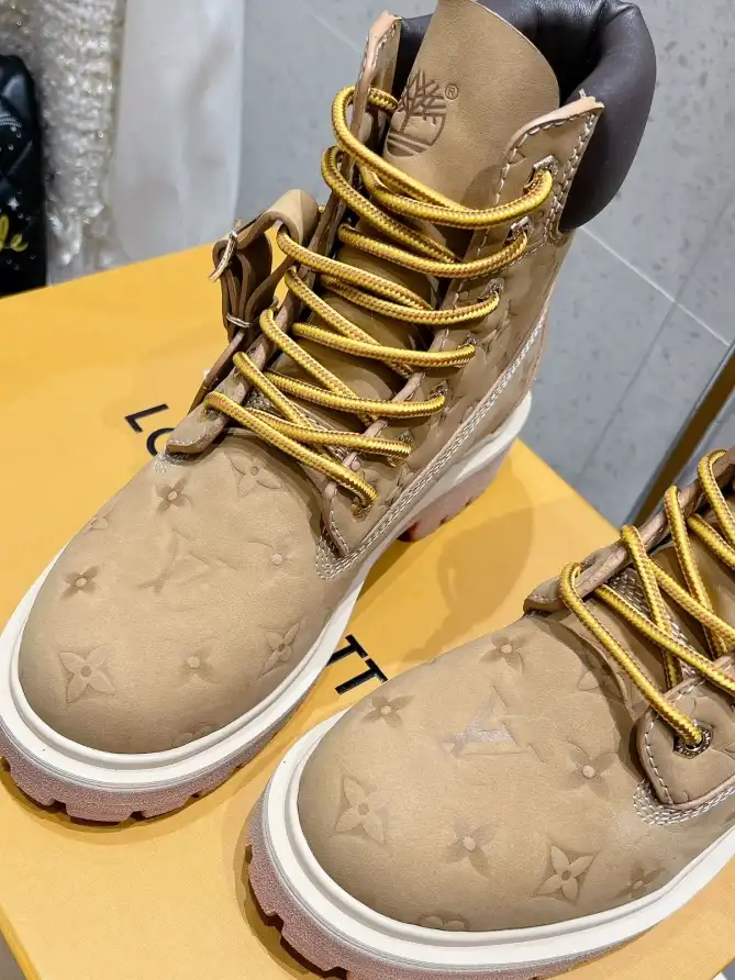 hype LV Boots