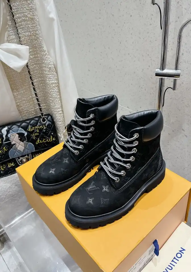 hype LV Boots