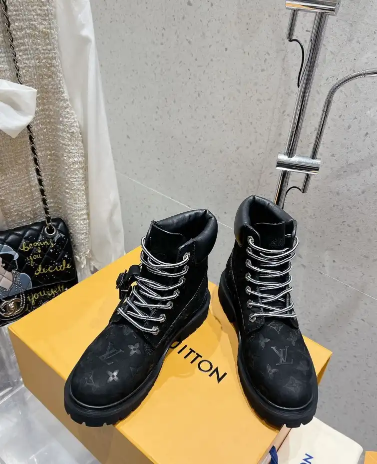 hype LV Boots