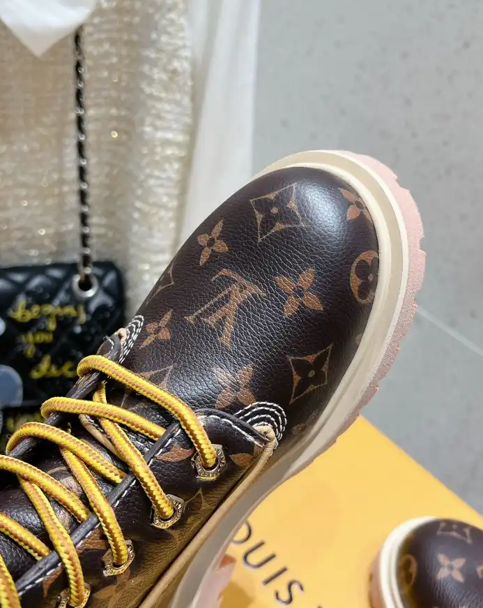 hype LV Boots